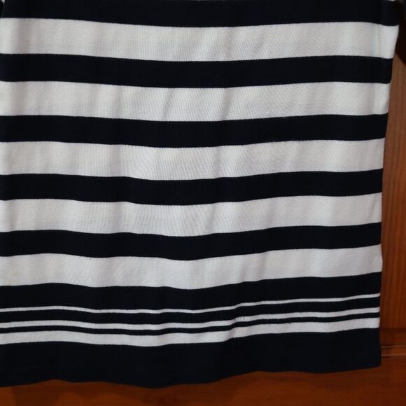 Tommy Hilfiger Striped Boat Neck Blouse Medium - Navy White Short Sleeve Top - Picture 4 of 8
